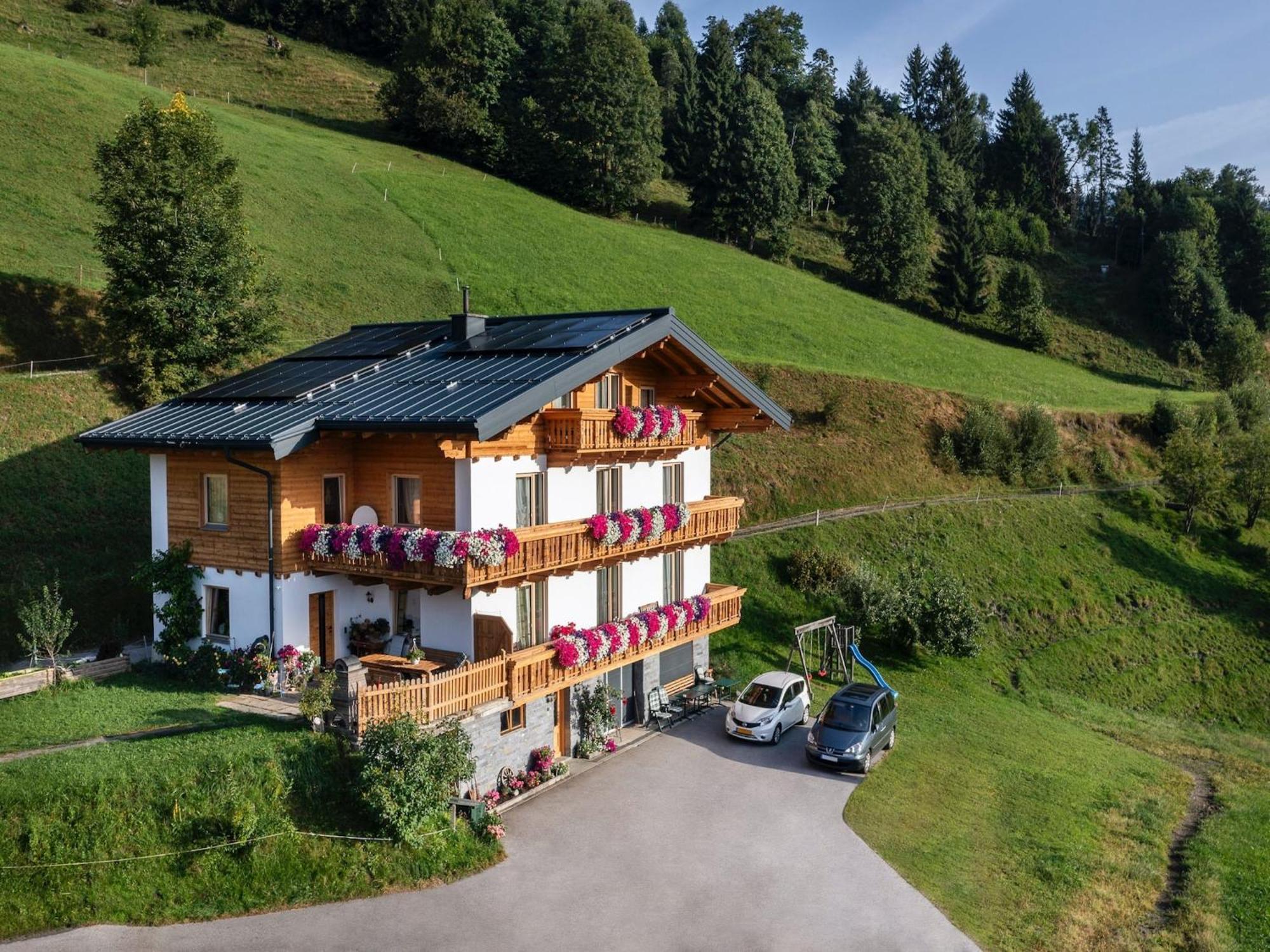 Apartment In Sankt Johann Im Pongau Near Ski Area Wagrain Exterior photo